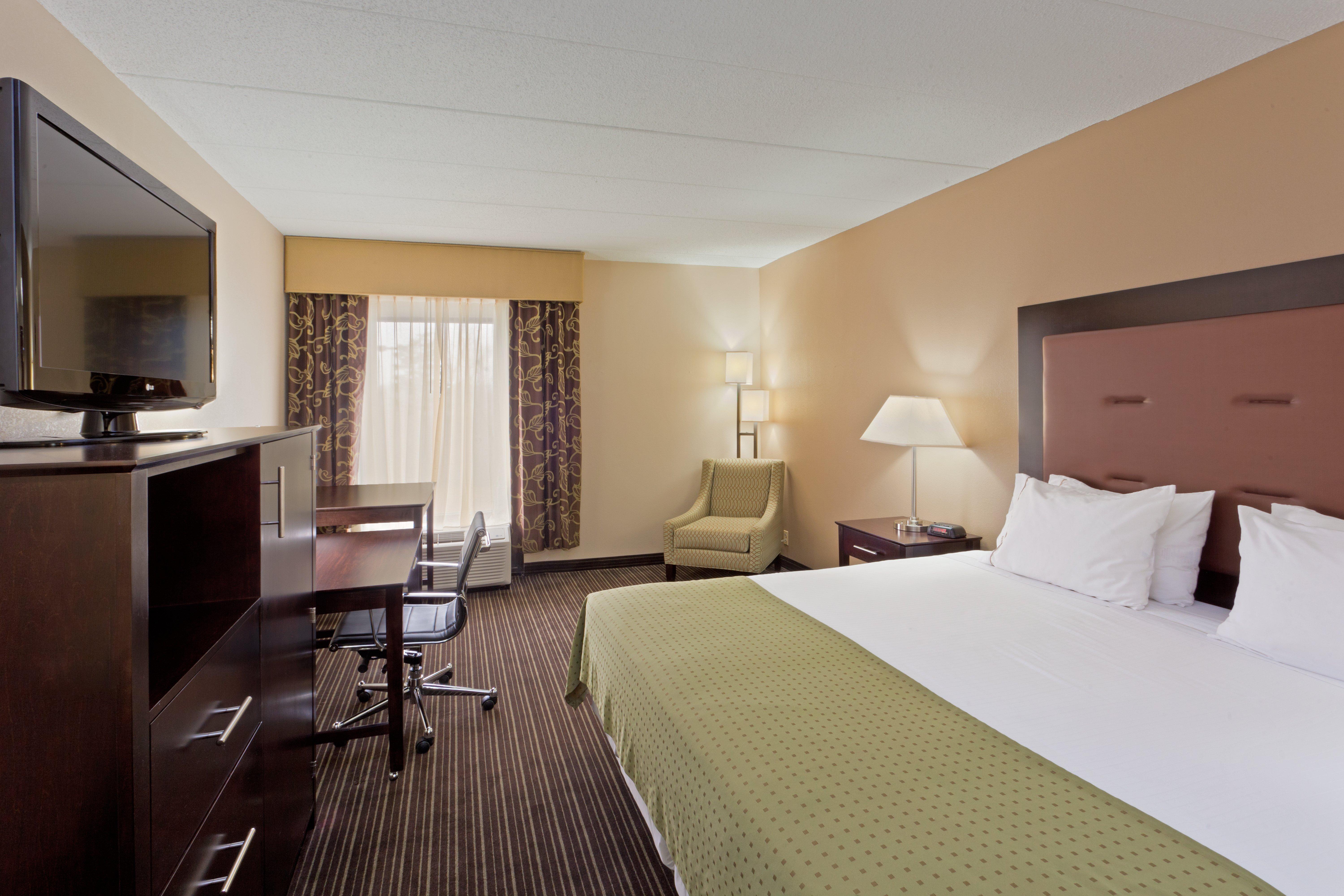 Holiday Inn Express Hotel & Suites Charleston-Southridge, An Ihg Hotel Exterior foto